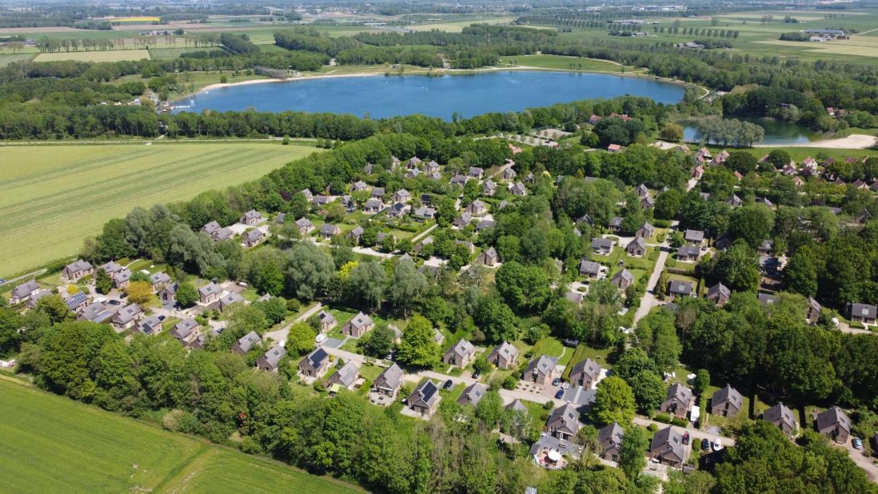 Vakantiepark 'T Broeckhuys Hotel Ewijk Kültér fotó