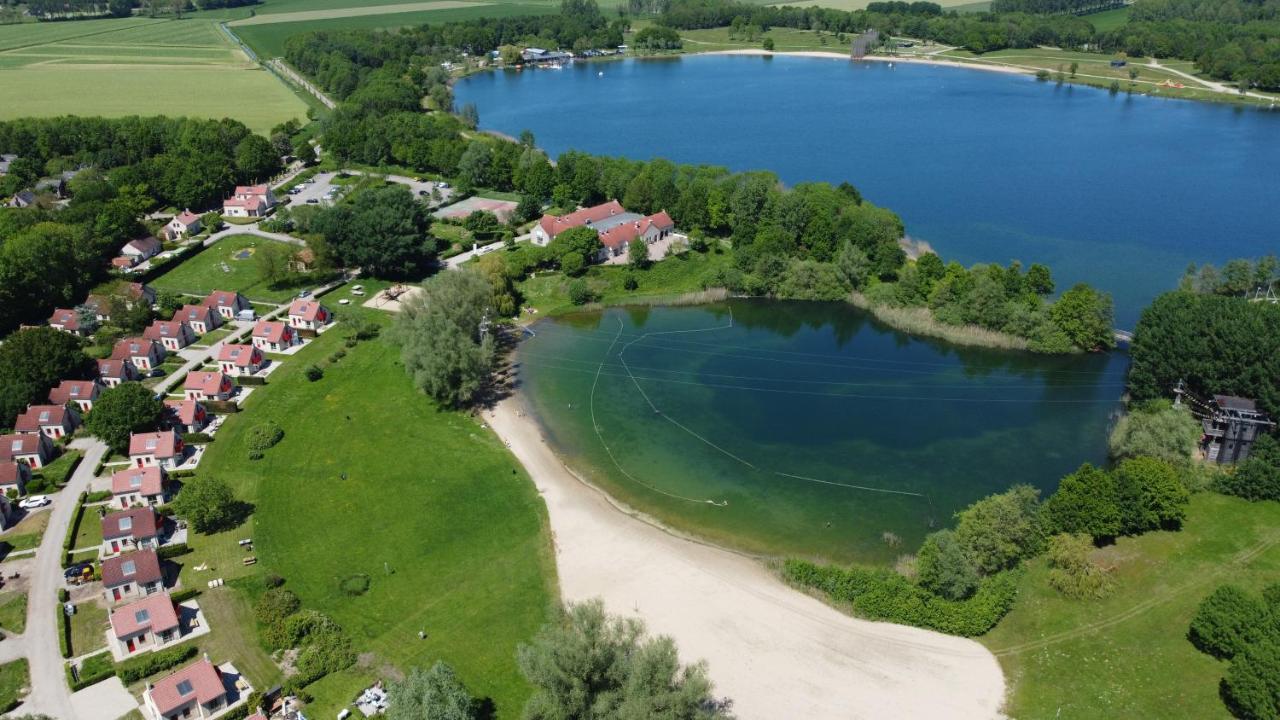 Vakantiepark 'T Broeckhuys Hotel Ewijk Kültér fotó
