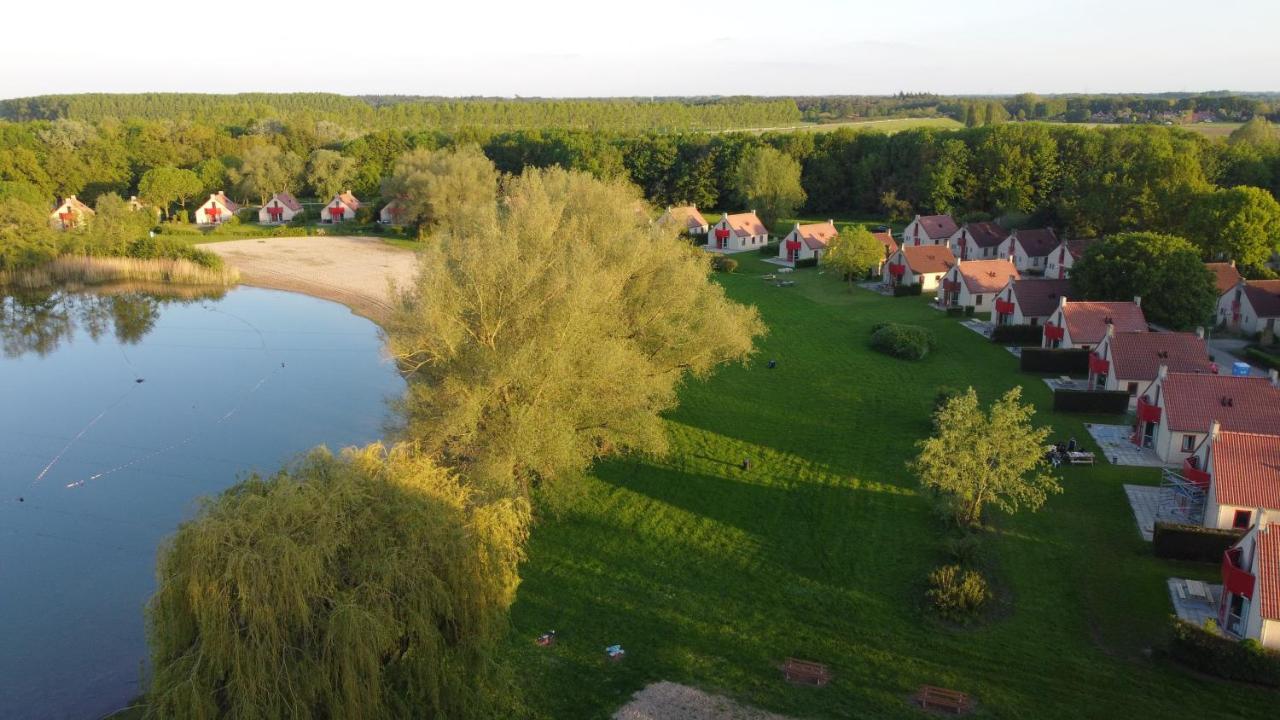 Vakantiepark 'T Broeckhuys Hotel Ewijk Kültér fotó