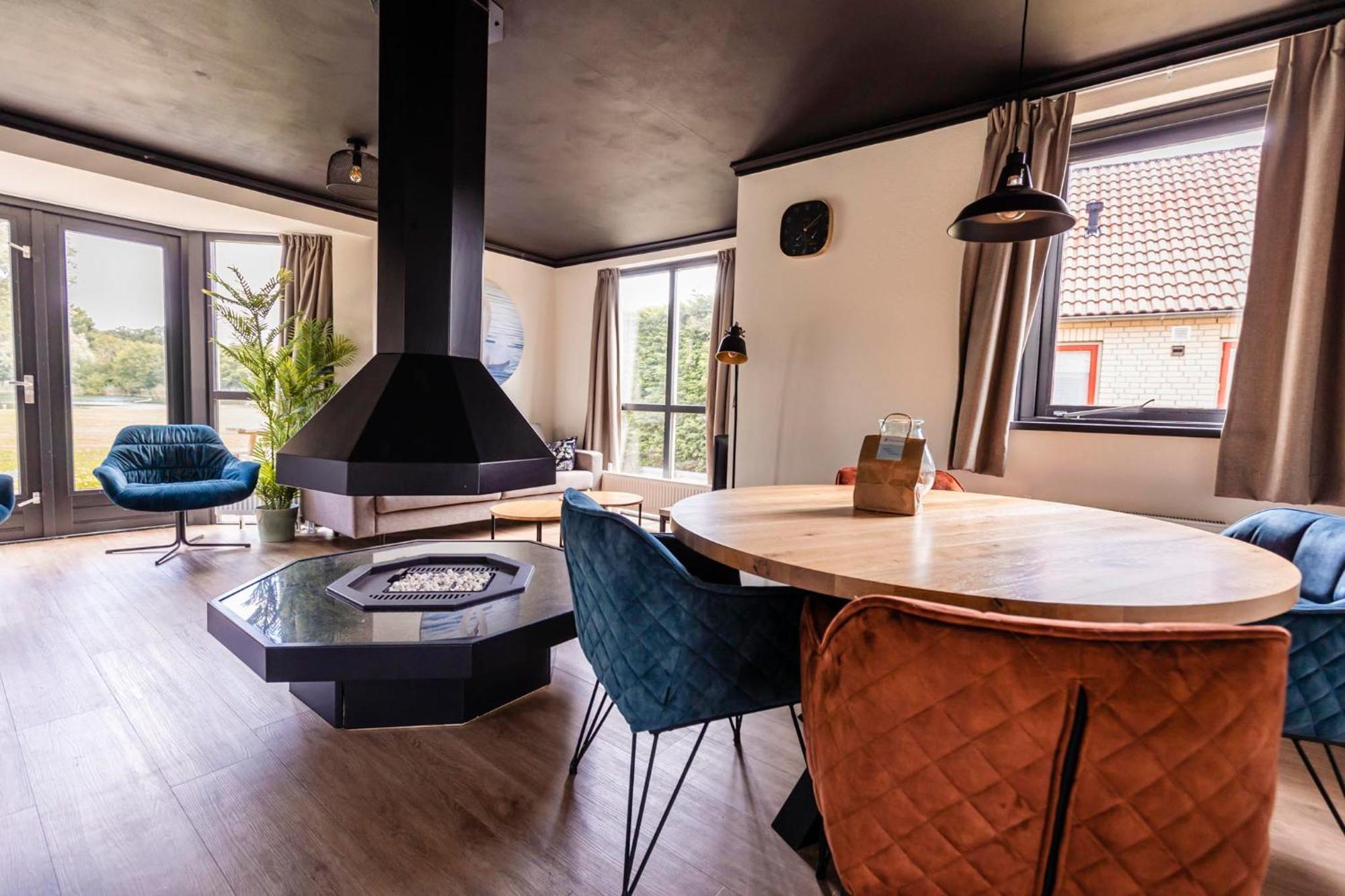 Vakantiepark 'T Broeckhuys Hotel Ewijk Szoba fotó